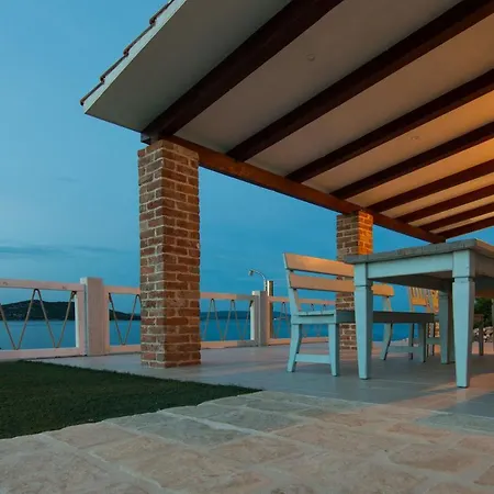 Villa Gagliana Casa de Férias *